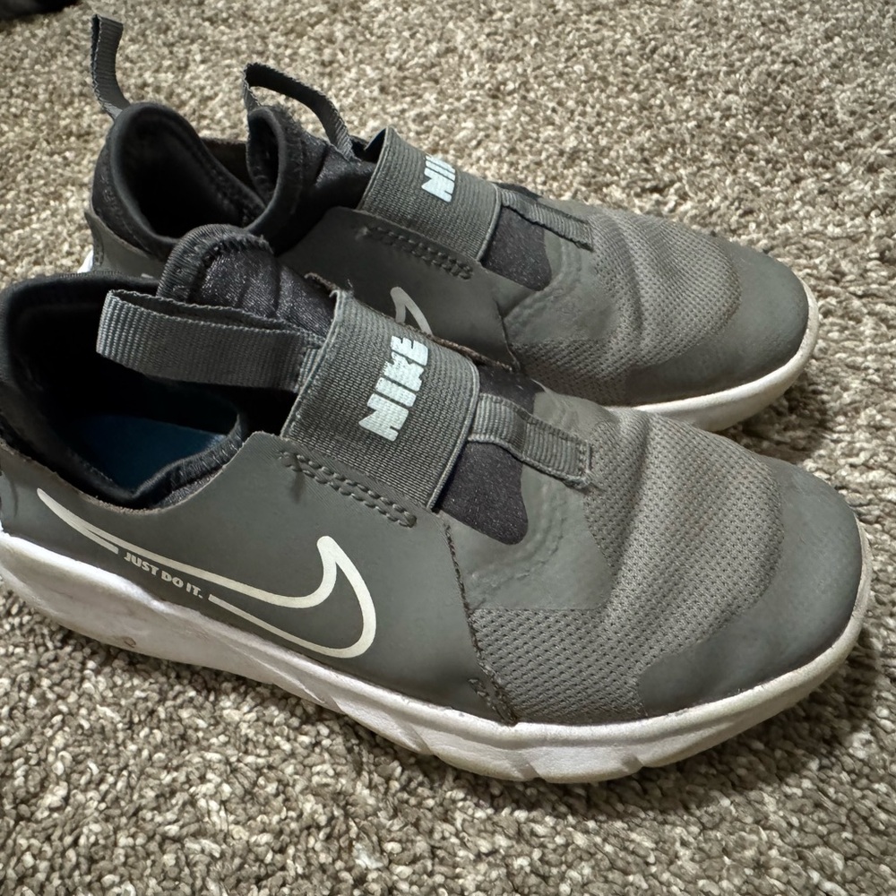 Nike Flex Runner Kids Grey